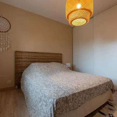 Superbe T4 Clim, Piscine, Vaste Jardin Prive Ferienhaus Laudun