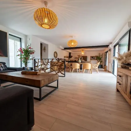 Superbe T4 Clim, Piscine, Vaste Jardin Prive Ferienhaus *