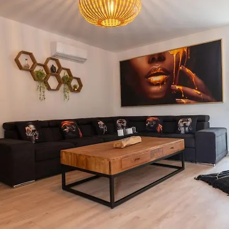 Superbe T4 Clim, Piscine, Vaste Jardin Prive Ferienhaus *