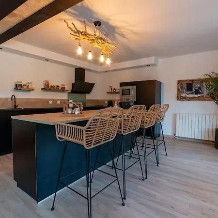 Superbe T4 Clim, Piscine, Vaste Jardin Prive Ferienhaus *